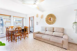 Appartement avec internet haut débit et terrasse | Vue ville - Image 3