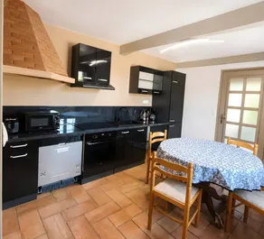 Cottage for up to 15 guests near Wimereux with private terrace, garden, and Wi-Fi - Image 4