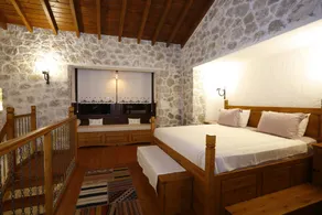 Exclusive Boutique Hotel 2 - Image 4
