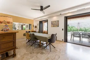 Holiday Home “La Villa D'antan - Pool” with Mountain View, Wi-Fi, and Air Conditioning - Image 5
