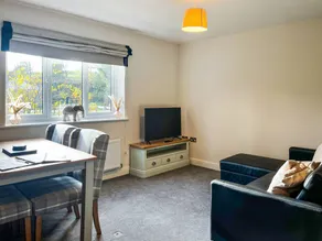 Holiday apartment with garden | River view - Image 2