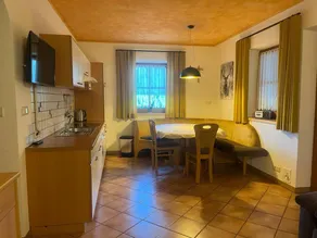Apartment mit Pool, Sauna und Grill | Gartenblick - Image 2