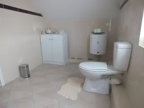 Friendly holiday flat with garden - Image 4