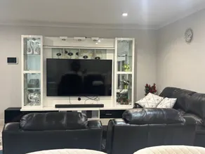Fully equipped house with garden - Image 3