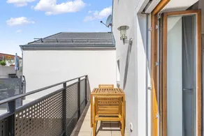 Holiday apartment with terrace - Image 4