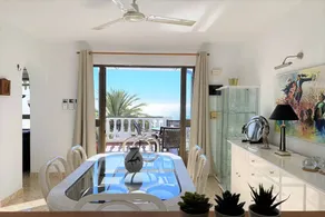 Voll ausgestattete schöne Wohnung mit Terrasse, Garten und Pool | Neben dem Strand - Image 3