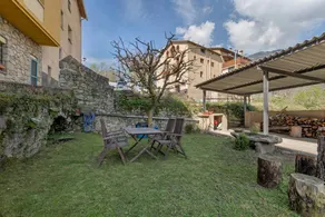 Apartment 'Vall' with Mountain View, Shared Garden and Wi-Fi - Image 2