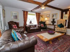Family-friendly cottage with garden | Dogs allowed - Image 4
