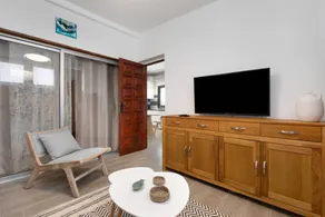 Vacation 'Steffi' with Shared Pool, Wi-Fi and Air Conditioning - Image 5