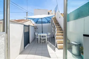 Holiday home with terrace, BBQ & garden | Garden view | Beach nearby | Pets are welcome - Image 2