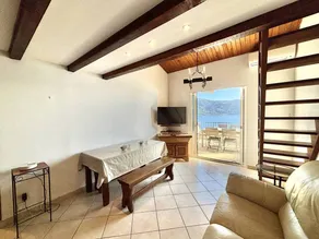 Apartment with stunning sea view - 4 guests - Image 2