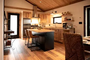 Off-Grid Cottage with Fire Pit & Lake View Retreat in Madawaska Valley, Ontario - Image 4