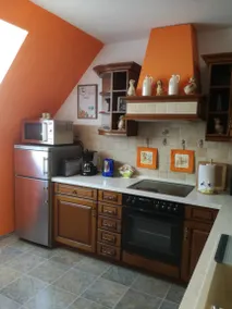 Holiday apartment with barbeque & garden | Garden view - Image 4