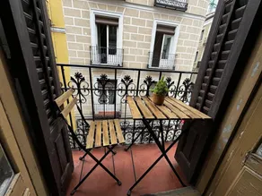 Agréable chambre chez l'habitant | Proche Puerta del Sol - Image 3