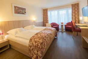 Dedicated room | City view - Image 4