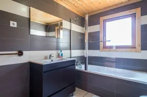 Cozy studio in Figueiró dos Vinhos 56 m with shared pool - Image 4