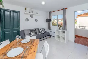 Wunderschöne Ferienwohnung mit Garten, Terrasse und Pool | Gartenblick - Image 5