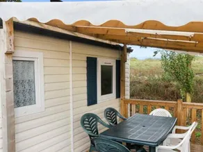 Mobil-home avec terrasse et piscine - Image 5