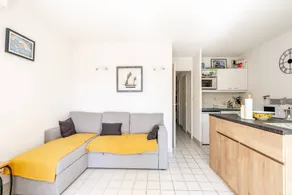 Appartement de vacances avec piscine, jardin et terrasse | Vue jardin - Image 3