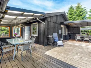 Children-friendly beautiful house with garden & terrace | Pet-friendly - Image 4