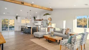 The Shire at Baggins Hill by Avantstay Hot Tub + Playhouse + Cornhole 10 Private Acres - Image 3