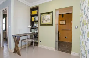 Flat with terrace - Image 3