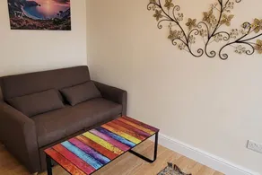 Holiday home with garden - Image 2