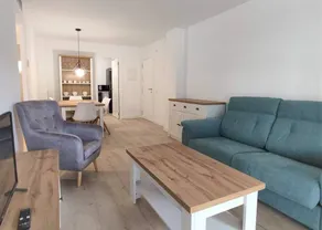 Flat with terrace, pool & garden - Image 2