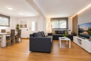 House with garden, terrace & barbeque - Image 5