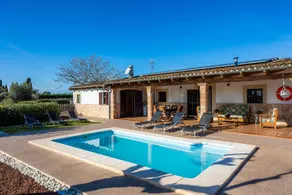 Villa with terrace, private pool & barbecue | Mountain view - Image 3