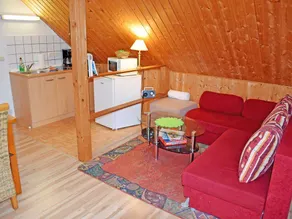 Children-friendly beautiful flat with terrace, garden & barbeque | Beach nearby - Image 4