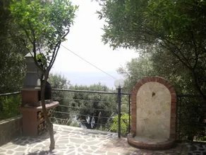 Appartement de vacances entièrement équipé avec barbecue, jardin et terrasse | Vue mer | Proche de la plage | Avec animaux acceptés - Image 3
