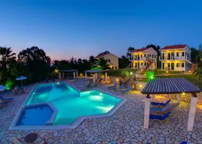 Wonderful villa with pool, terrace & barbeque - Image 3