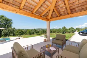 Fully equipped spacious house with terrace, garden & BBQ | Panoramic view - Image 4