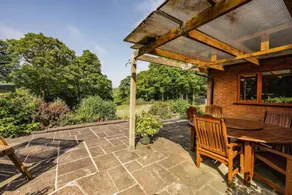 Host Stay Millwood - Image 5