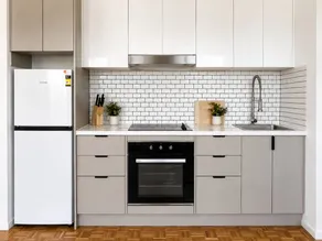 Saltline Bondi Stays Bondi Junction Coastal City Retreat - Image 5