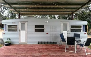 Enchanting Caravan Rental near Oolambeyan National Park in New South Wales - Image 3