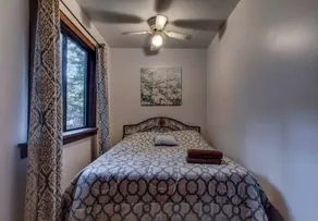Cozy Cottage Rental with Small Private Pond in Canadensis, Pennsylvania - Image 4