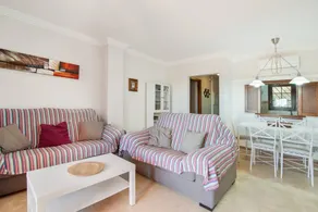 Appartement de vacances avec terrasse et piscine - Image 5