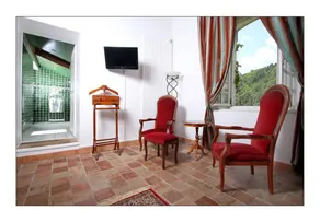 Children-friendly nice studio with garden & heated pool | Mountain view | Pets allowed - Image 3
