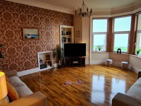 Cottage with garden | Beach view - Image 4