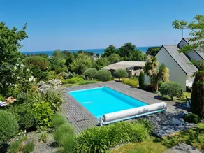 Child-friendly spacious house with private pool, barbecue & terrace | Pool view | Pets allowed - Image 2