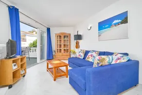 Apartment 'Alina' with Sea View, Wi-Fi and Air Conditioning - Image 5