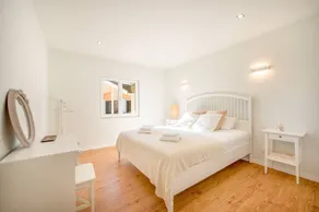 Appartement de vacances adapté aux familles avec jardin et piscine | Avec animaux autorisés - Image 4