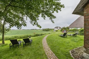 Fully equipped beautiful holiday apartment with terrace, sauna & garden | Garden view | Pets allowed - Image 4