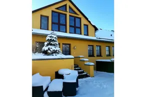 Ferienhaus mit Pool und Grill - Image 2