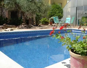 Ferienhaus 'Hort De La Cinteta' mit Bergblick, privatem Pool und Klimaanlage - Image 2