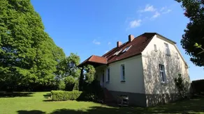 Children-friendly house with barbeque, terrace & garden | Perfect for remote work | Dogs allowed - Image 2