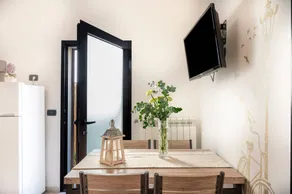 Flat with terrace - Image 4