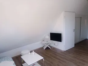Apartment with garden & barbeque - Image 2